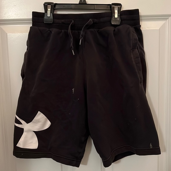 Mens Under Armor Shorts - Picture 1 of 3